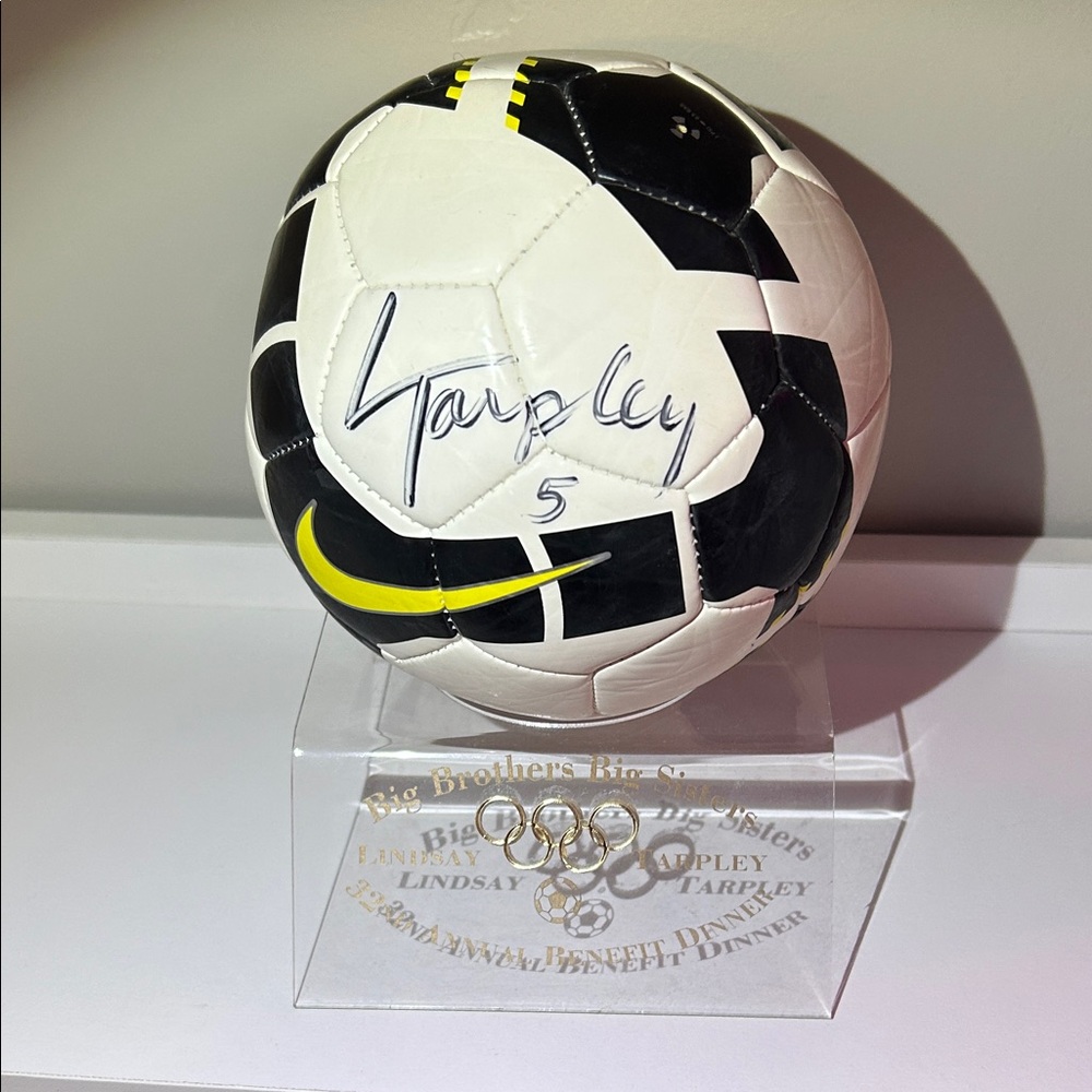 2 Time Gold Medalist Lindsay Tarpley Autographed Mini Ball with Custom Stand!